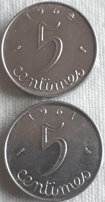 2 X FRANCE : 5 CENTIMES 1961 ET 1962 KM 927 UNC, Envoi, France, Série