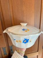 Vintage oude soepterinne, Ophalen