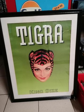 Grote vintage reclame Tigra Angelina Saey houten kader