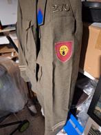 Belgisch uniform + attributen, Verzamelen, Militaria | Algemeen, Ophalen of Verzenden