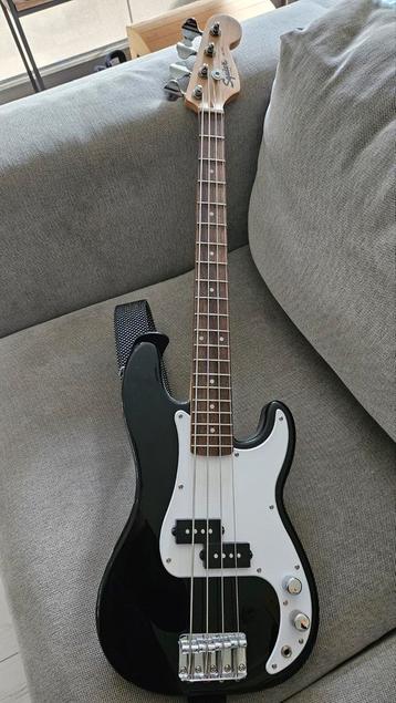 Squier by Fender - Mini Precision Bass basgitaar beschikbaar voor biedingen