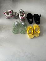 Schoentjes bieden, Kinderen en Baby's, Babykleding | Schoentjes en Sokjes, Ophalen, Zo goed als nieuw, Schoentjes