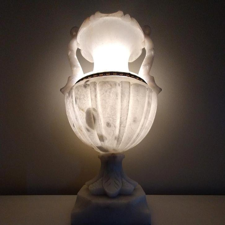Albasten tafellamp/vaas, Alabastros Miquel, 41 cm hoog, Antiek en Kunst, Antiek | Verlichting, Ophalen of Verzenden