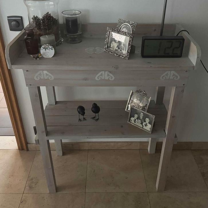 Houten bijzettafel / haltafeltje – landelijke stijl, Maison & Meubles, Tables | Tables d'appoint, Comme neuf, 60 cm ou plus, 75 cm ou plus