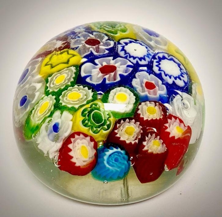 Muraro Millefiori oude sulfidebalpapierpers, Antiek en Kunst, Antiek | Glaswerk en Kristal, Ophalen of Verzenden