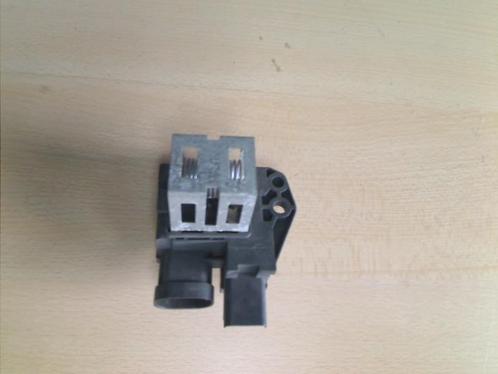 KOELVENTILATORMOTOR Opel Crossland (X) (98372A01), Auto-onderdelen, Airco en Verwarming, Opel, Gebruikt