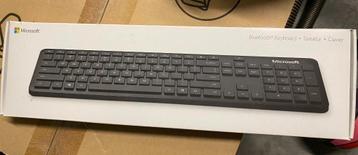 Microsoft Bluetooth keyboard beschikbaar voor biedingen