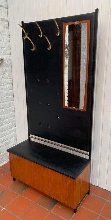 Vintage jashanger/garderobe beschikbaar voor biedingen