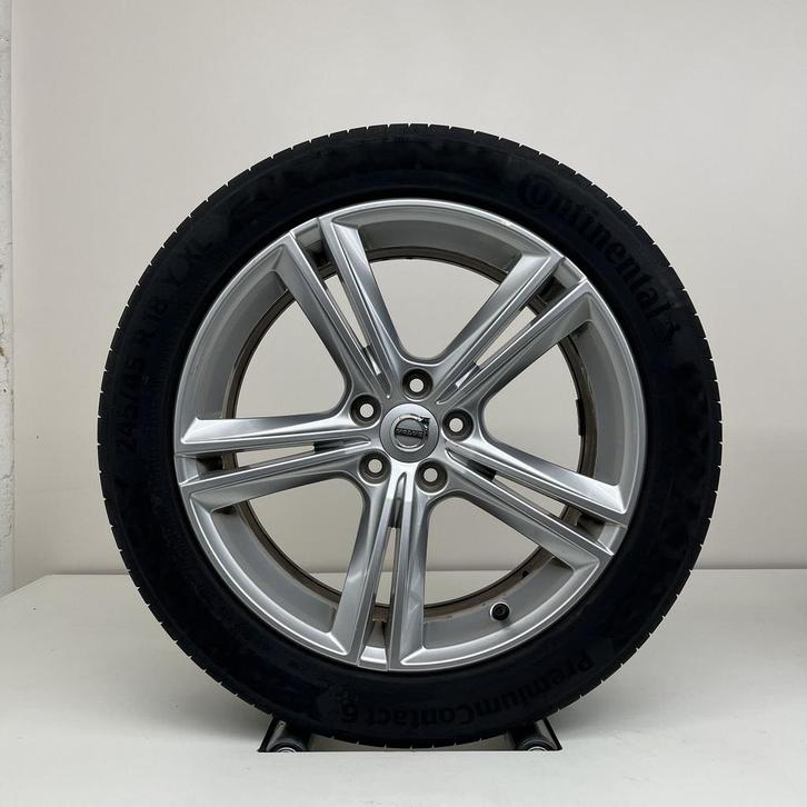 Volvo V90 / S90 - 18 inch - zomerbanden, Auto-onderdelen, Banden en Velgen, Banden en Velgen, Zomerbanden, 18 inch, 245 mm, Personenwagen