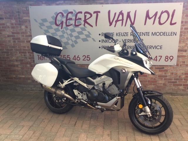 Honda VFR 800 X Crossrunner, 2015, Motoren, Motoren | Honda, Bedrijf, Toermotor, meer dan 35 kW, 4 cilinders, Motorrijbewijs A