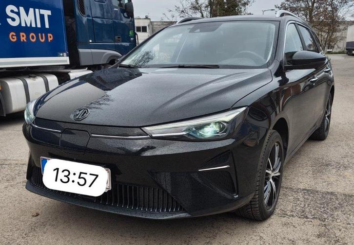 MG5 BREAK standaard luxe 30.500KM, Auto's, MG, Particulier, MG5, 360° camera, Elektrisch, Break, 5 deurs, Automaat, Zwart, Zwart