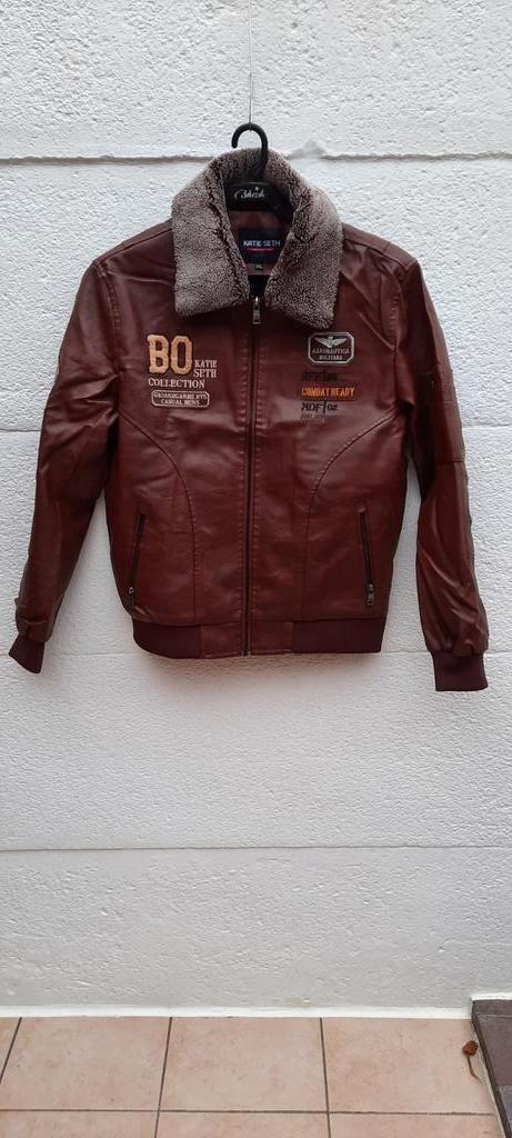 Splinternieuwe  Lederen Bomberjack XXL Zie beschrijving  95€, Kleding | Heren, Jassen | Zomer, Nieuw, Ophalen of Verzenden