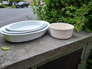 3 stapelbare ovenschalen  beschikbaar voor biedingen