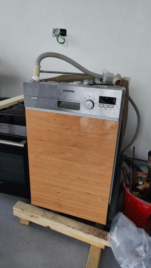 Vaatwasser (Siemens), Elektronische apparatuur, Vaatwasmachines, Gebruikt, Inbouw, 45 tot 60 cm, Ophalen