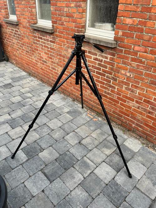 Velbon DV-7000N Videostatief met PH-368 statiefkop, Audio, Tv en Foto, Fotografie | Statieven en Balhoofden, Ophalen