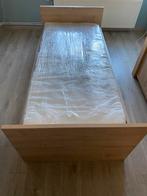 Eenpersoonsbed te koop, Huis en Inrichting, Ophalen, Zo goed als nieuw