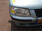 Koplamp rechts van een Hyundai Matrix, Gebruikt, -, -, Ophalen of Verzenden