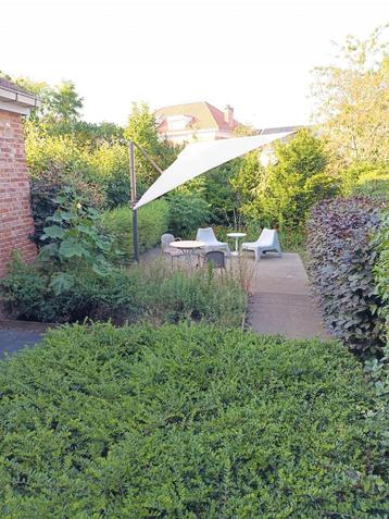 Terras paraplu patio Umbrella  beschikbaar voor biedingen