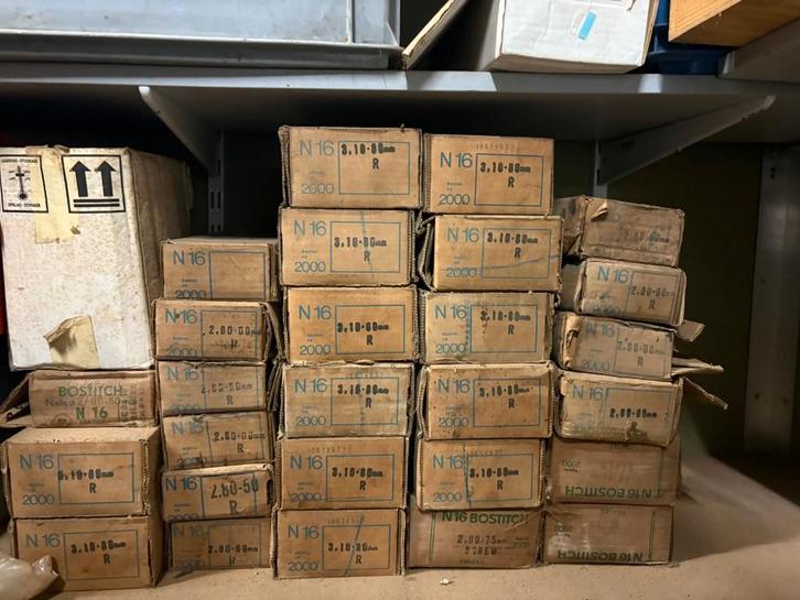 Kapnagels, Doe-het-zelf en Bouw, IJzerwaren en Bevestigingsmiddelen, Nieuw, Spijkers, Ophalen