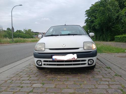 Renault clio 1.4 benzine Bj 1999 196000km Export/onderdelen, Auto's, Renault, Bedrijf, Te koop, Clio, Benzine, Coupé, 2 deurs