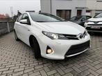 Toyota Auris bj2015 1.8HYBRIDE. Voll voll Xenon JBL, Auto's, Toyota, Zwart, 4 cilinders, Leder en Stof, Wit