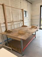 2x Houten werktafels op wieltjes, Enlèvement, Utilisé
