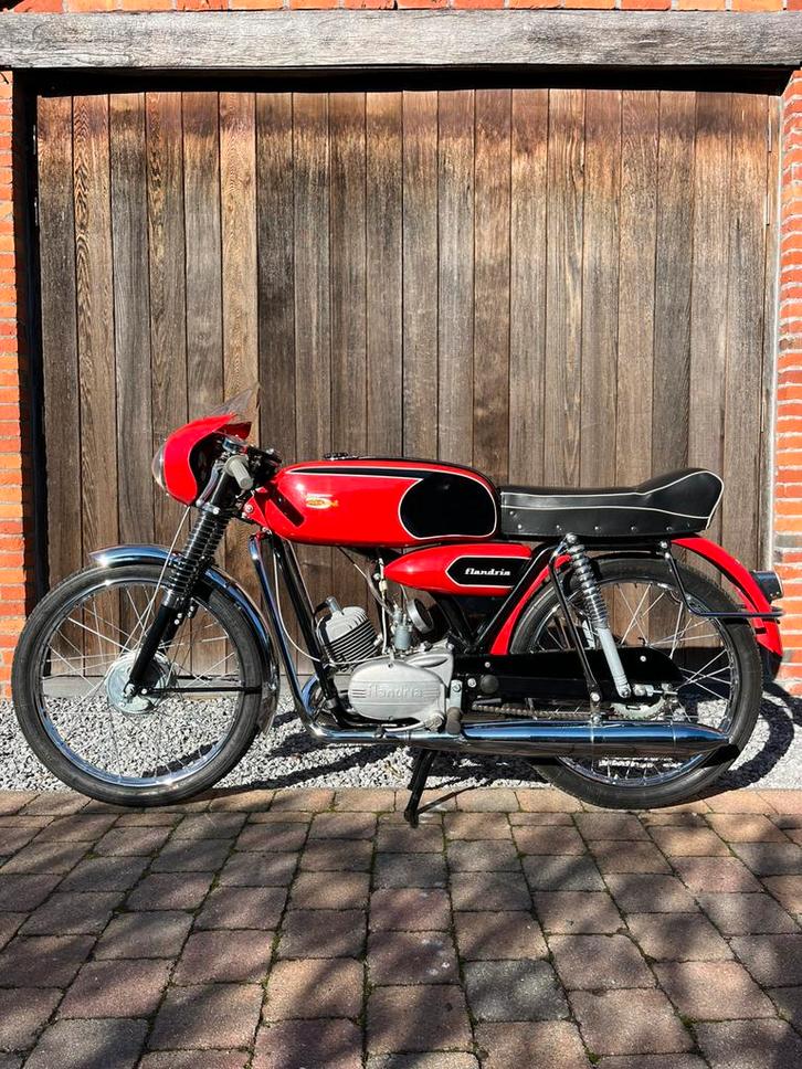 Flandria Record 1967 voetgeschakeld, Fietsen en Brommers, Brommers | Oldtimers, Overige merken, Klasse B (45 km/u), Ophalen