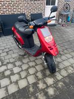 Piaggio typhoon 50cc, Fietsen en Brommers, Ophalen, Zo goed als nieuw