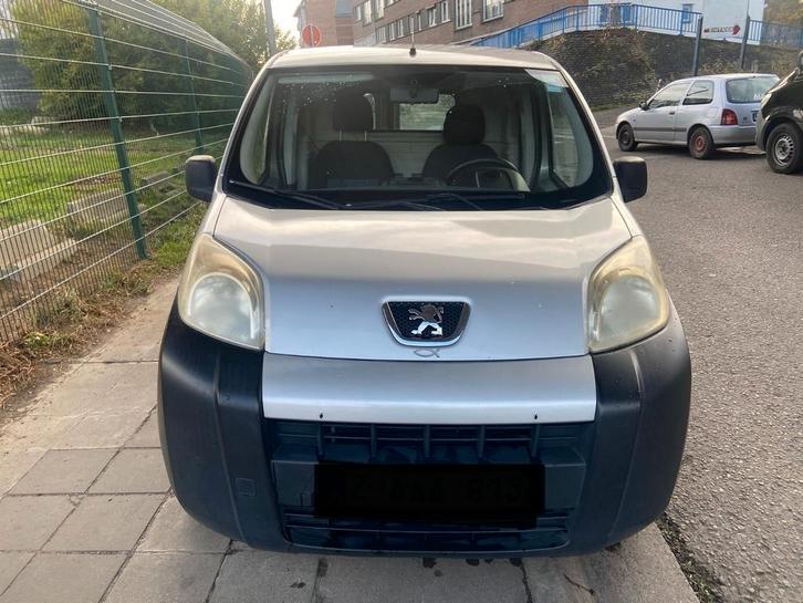 Peugeot bipper 2009 vendue prêt à être immatriculé, Auto's, Peugeot, Particulier, Bipper, ABS, Airconditioning, Centrale vergrendeling
