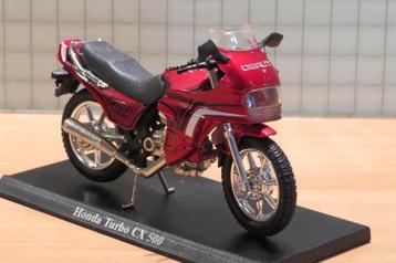 Honda CX500 Turbo 1:18 blister beschikbaar voor biedingen