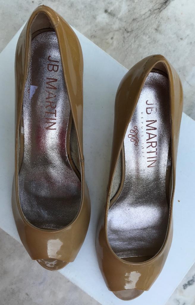Vintage JB Martin schoenen nooit gedragen. 38, Kleding | Dames, Schoenen, Nieuw, Schoenen met hoge hakken, Beige, Ophalen