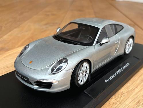 Porsche 911 991 Carrera S zilver 1:18 Welly nieuw in doos, Hobby en Vrije tijd, Modelauto's | 1:18, Nieuw, Auto, Welly, Ophalen of Verzenden