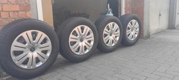 Ford velgen met Pirelli banden
216/65 R16
 beschikbaar voor biedingen