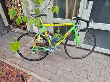 Racefiets Carrera beschikbaar voor biedingen