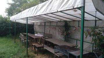 tent  beschikbaar voor biedingen