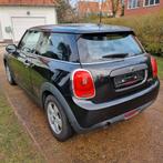 Mini one D 1.5 euro 6, 2016 104.000km BLANCO GEKEURD, Auto's, Euro 6, Bedrijf, Te koop, One