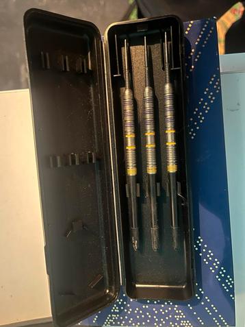 Darts pijlen beschikbaar voor biedingen