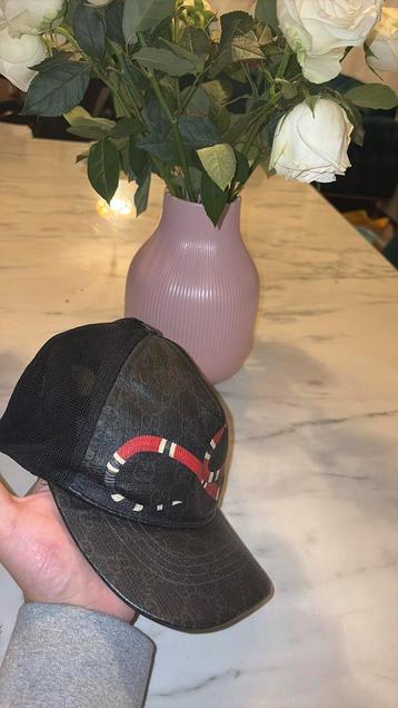 Orginele gucci pet beschikbaar voor biedingen
