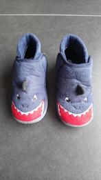Pantoffel Haai, Kinderen en Baby's, Babykleding | Schoentjes en Sokjes, Slofjes, Jongetje of Meisje, Ophalen of Verzenden, Zo goed als nieuw