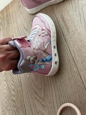 GEOX sneakers met verlichting beschikbaar voor biedingen