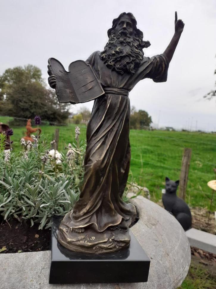 Schitterend bronzen beeld gesigneerd op een marmeren sokkel, Antiek en Kunst, Antiek | Brons en Koper, Brons, Ophalen of Verzenden