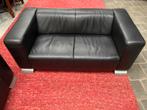 Zwart lederen 2-zit zetel, Huis en Inrichting, Zetels | Zetels, Ophalen, 150 tot 200 cm, Tweepersoons, Rechte bank