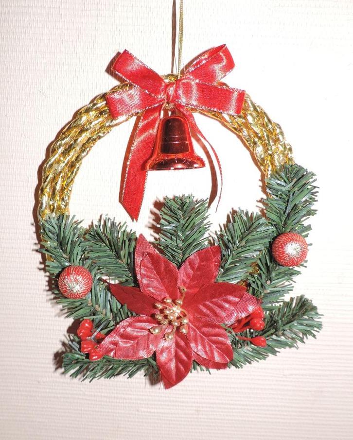 2 kerstversieringen, nieuw om op te hangen, geel en rood, Diversen, Kerst, Zo goed als nieuw, Ophalen of Verzenden