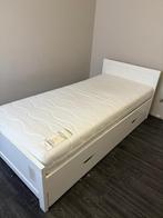 Éenpersoonsbed met matras, Huis en Inrichting, Slaapkamer | Bedden, Ophalen, Zo goed als nieuw