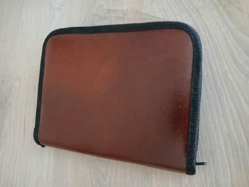 Dissectietrousse beschikbaar voor biedingen