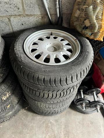 Bmw velgen 205/65r15 beschikbaar voor biedingen