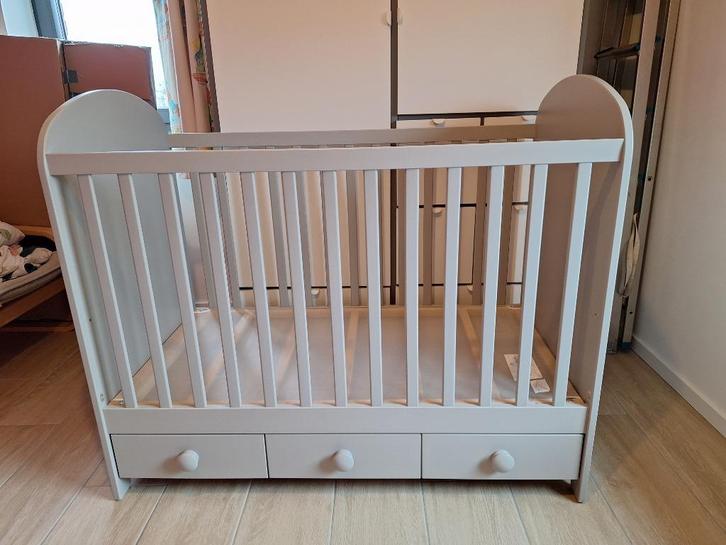 Lit pour bébé, Enfants & Bébés, Berceaux & Lits, Utilisé, Lit, Enlèvement