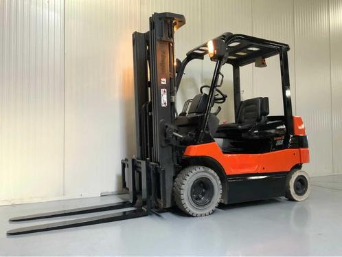 Toyota 7FB25 - 4.3M Triplex, Free-Lift, Side-Shift - Vorkhef, Zakelijke goederen, Machines en Bouw | Heftrucks en Intern transport