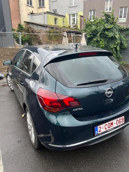 Opel Astra 1.6 Essence - 2015 - 103 000 km - Boîte Auto, Auto's, Opel, Particulier, Astra, Benzine, Euro 6, 5 deurs, Automaat