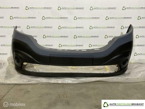 Voorbumper Renault Trafic 3 NIEUW ORIG 620226969R 620223380R, Autos : Pièces & Accessoires, Carrosserie & Tôlerie, Pare-chocs